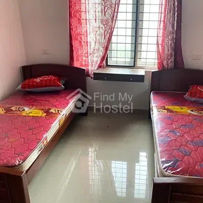 Abe Hostel in Vyttila, Ernakulam — photo 3