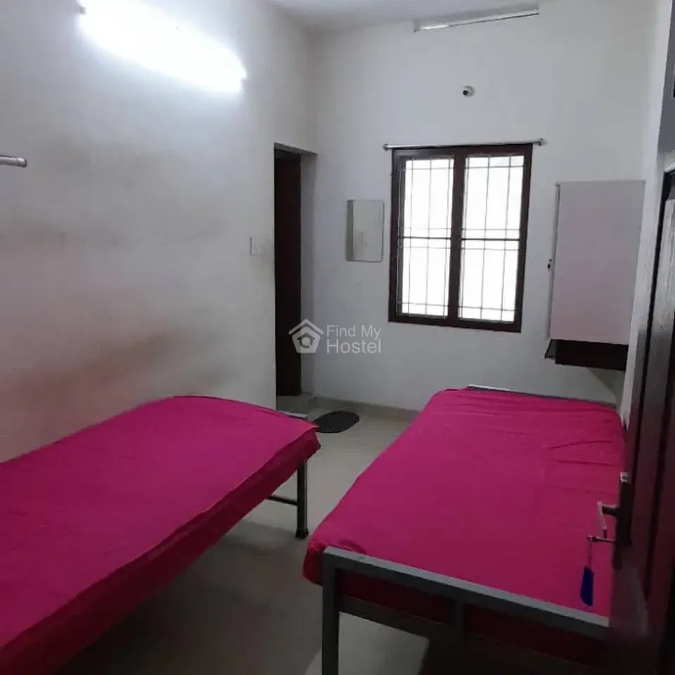 Arpitha Ladies Hostel in Palarivattom, Ernakulam — photo 2