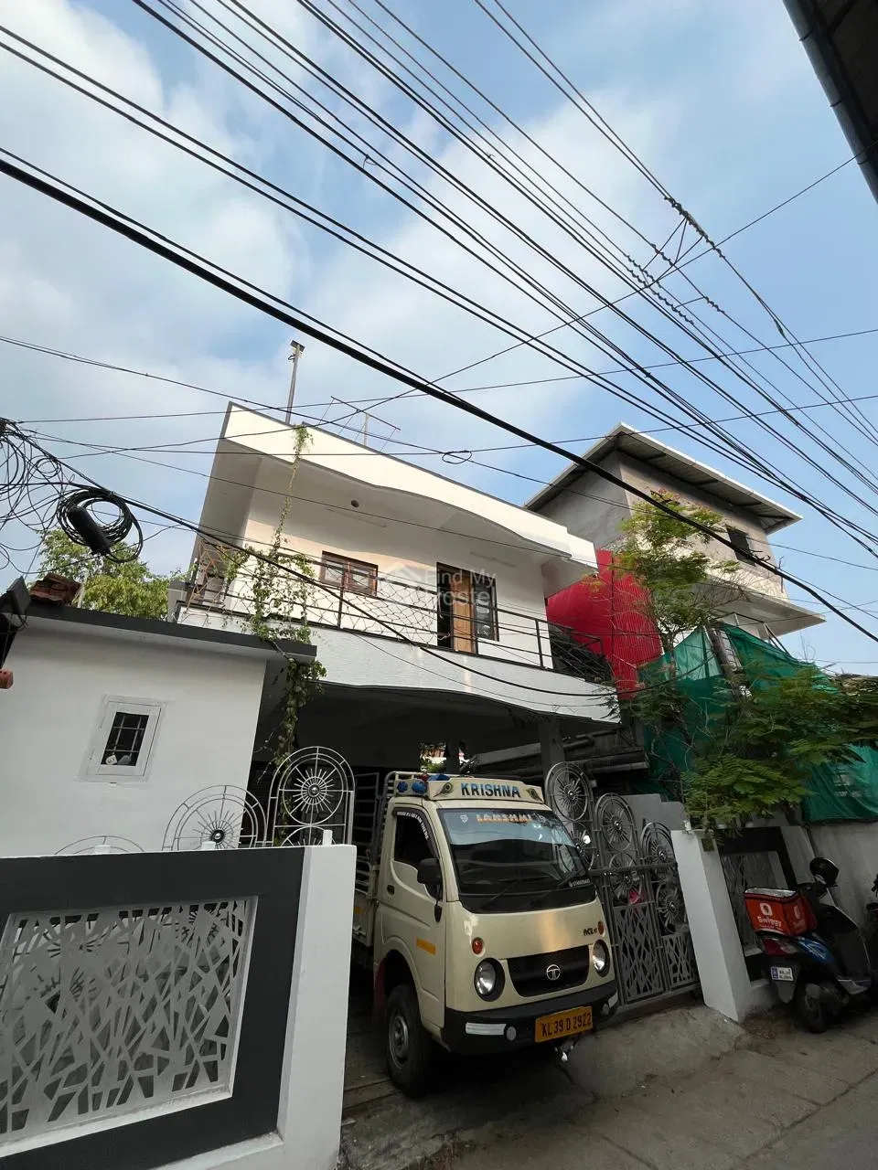 Ummi’s GENTS PG 1 in Edappally, Ernakulam — main photo