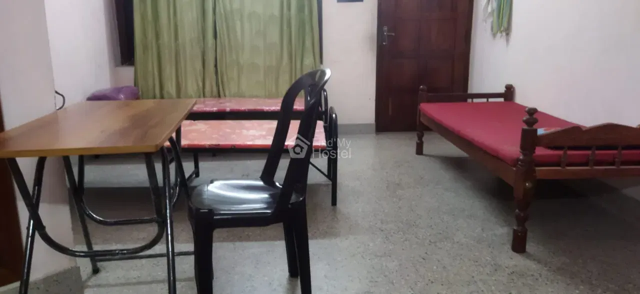 S M Homestay Ladies in Kaloor, Ernakulam — photo 4