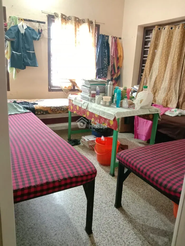 MARIYA LADIES HOSTEL in Kadavanthra, Ernakulam — photo 5