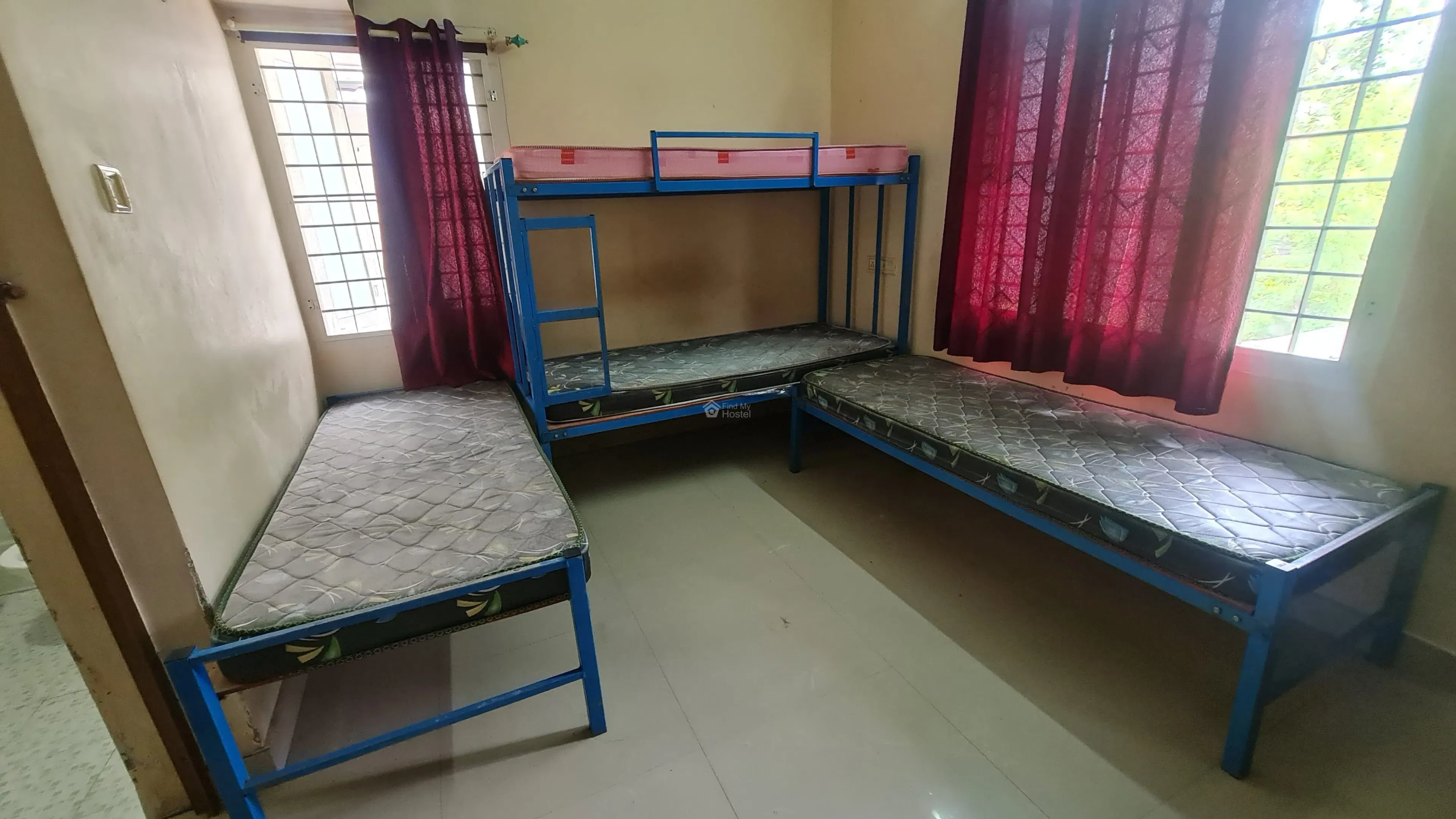 SHAMEENA'S GENTS HOSTEL 2 in Thrikkakara, Ernakulam — photo 3