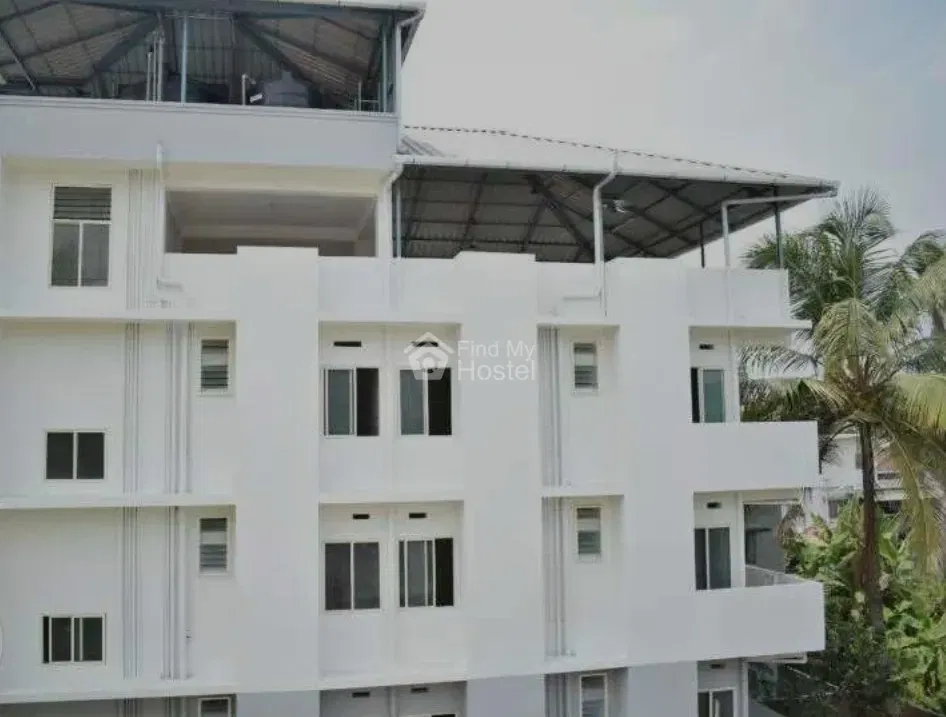 Queens Residency in Kaloor, Ernakulam — photo 5