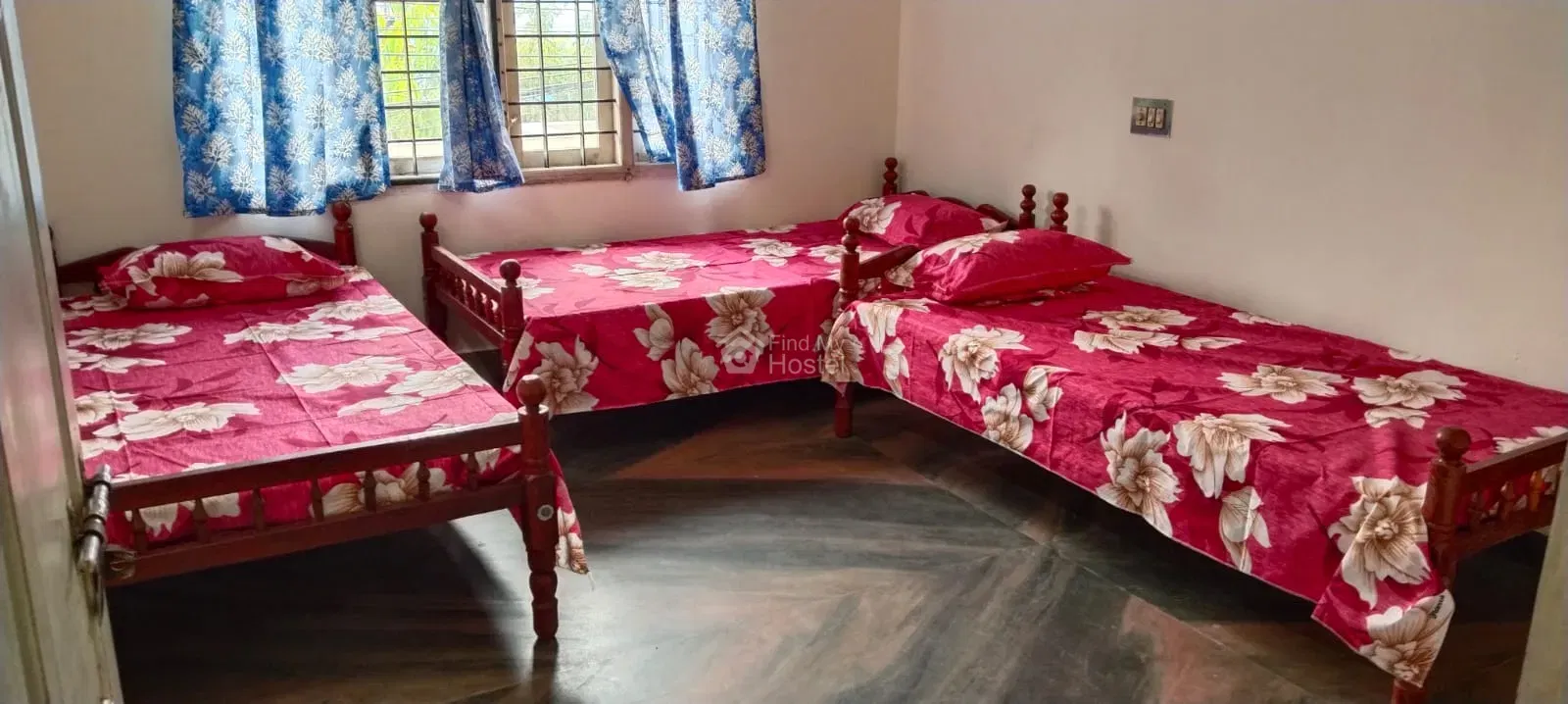 BED & BE in Edappally, Ernakulam — photo 2