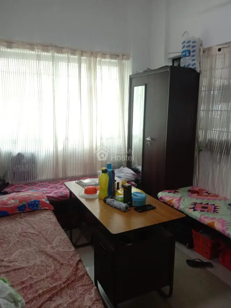 MARIYA LADIES HOSTEL in Kadavanthra, Ernakulam — photo 7
