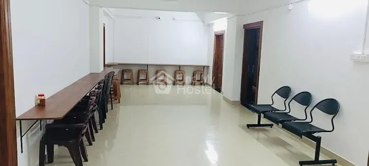 Grand Ladies Hostel in Kakkanad, Ernakulam — photo 3
