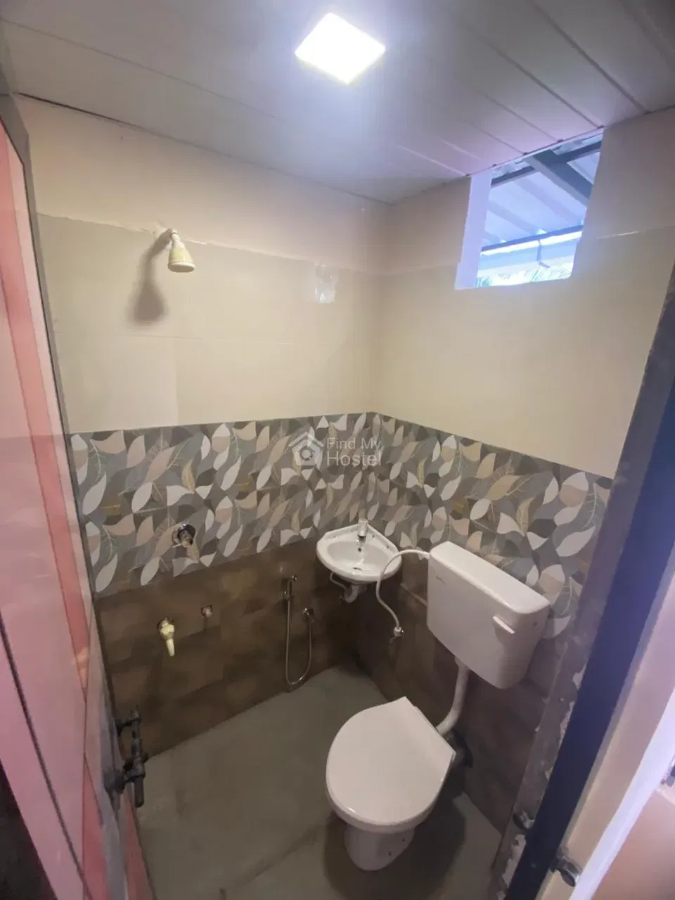 Vijitha Ladies Hostel in Aluva, Aluva — photo 3