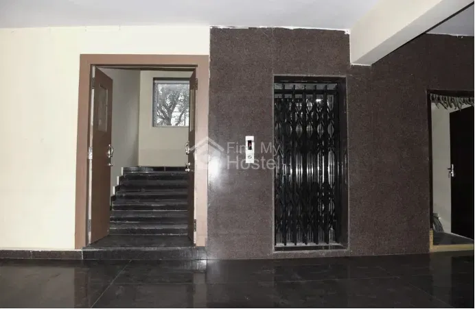 Amigos Luxury Mens Pg Hostel in Madhapur, Hyderabad — photo 6