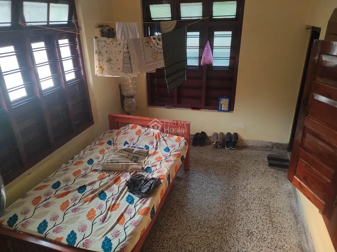 Mundopadath Mens Hostel - 3 in Aluva, Aluva — photo 3