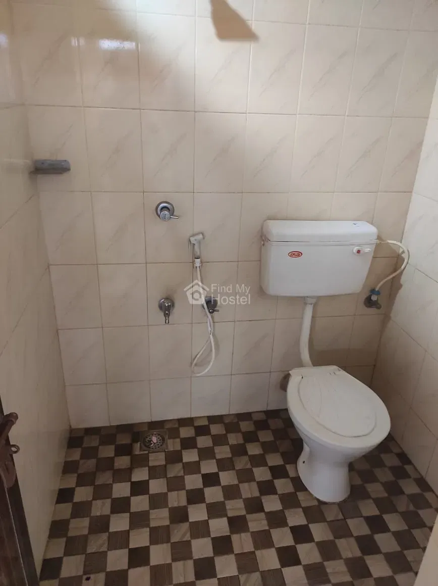 Mundopadath Mens Hostel - 3 in Aluva, Aluva — photo 4