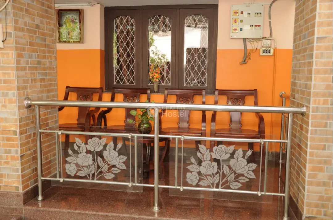 Shri Shivani Ladies Hostel in Gandhipuram, Coimbatore — photo 4