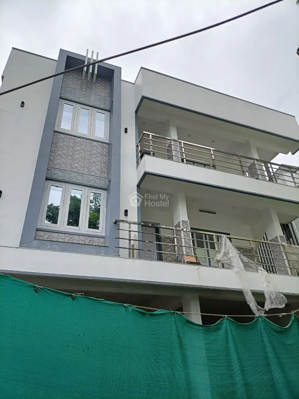 STAR GENTS HOSTEL in Kaloor, Ernakulam — main photo