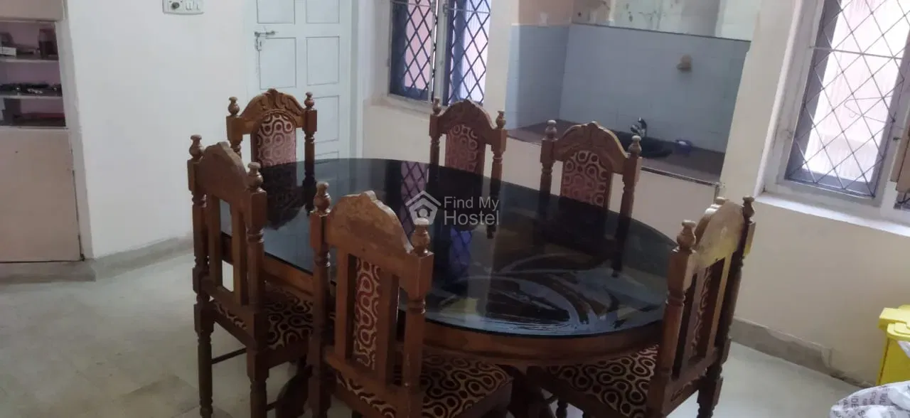 S M Homestay Ladies in Kaloor, Ernakulam — photo 5
