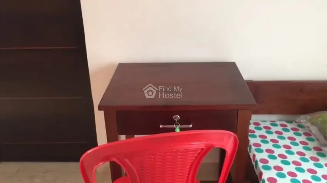 Jannah ladies hostel in MG-Road, Ernakulam — photo 5