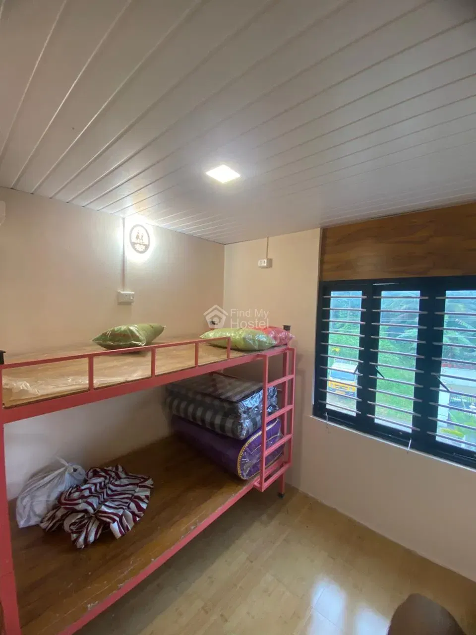 Vijitha Ladies Hostel in Aluva, Aluva — photo 6