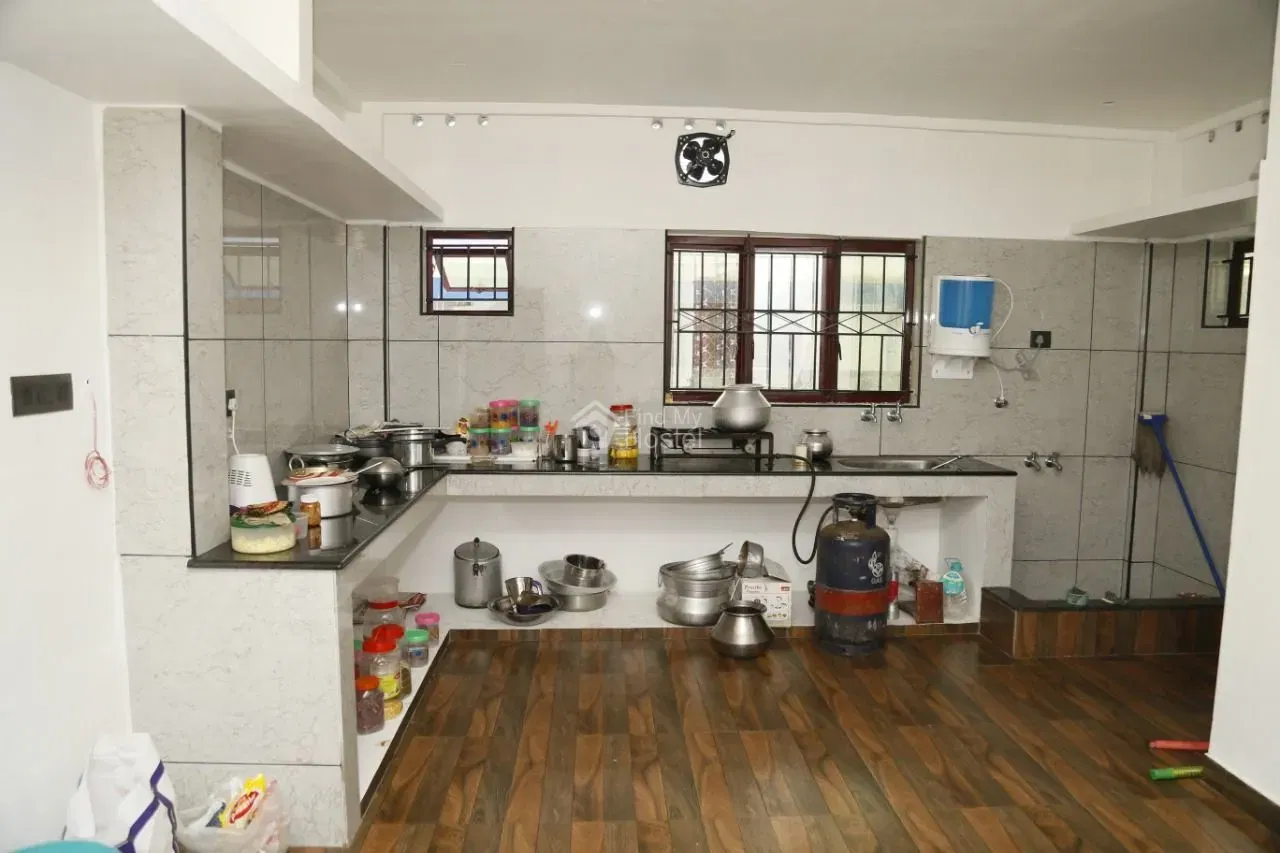 Karthika Ladies Hostel in Palarivattom, Ernakulam — photo 7