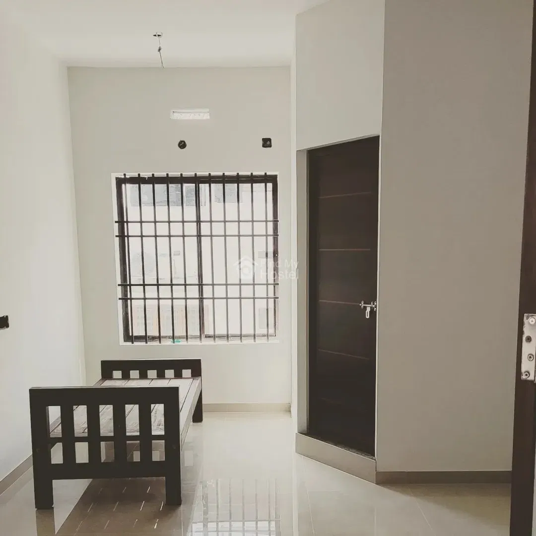 MayBelle Homes Ladies Hostel in Kakkanad, Ernakulam — photo 2