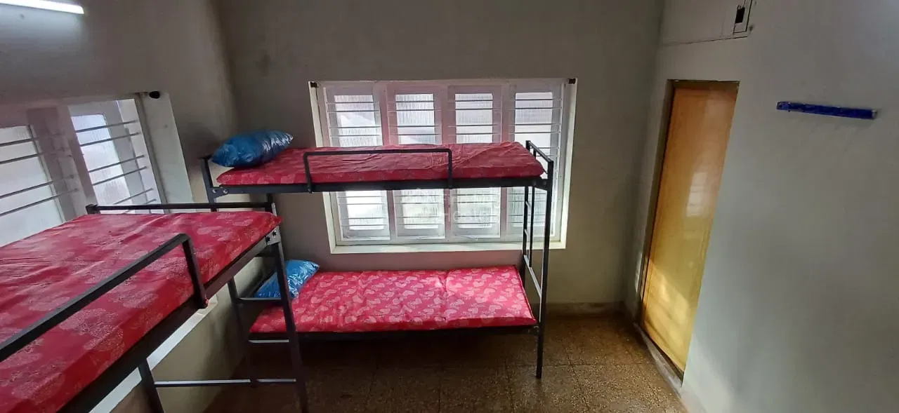 LADIES NEST GIRLS HOSTEL in Kaloor, Ernakulam — photo 6