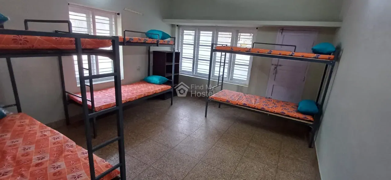 LADIES NEST GIRLS HOSTEL in Kaloor, Ernakulam — photo 7