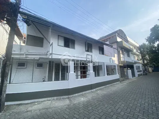SN Ladies Hostel in Panampilly Nagar, Kochi — main photo