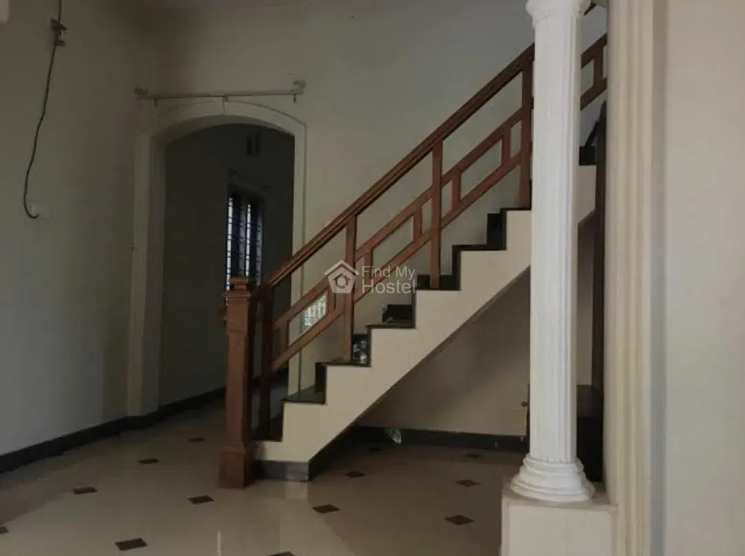 MY HOME LADIES HOSTEL in MG-Road, Ernakulam — photo 6