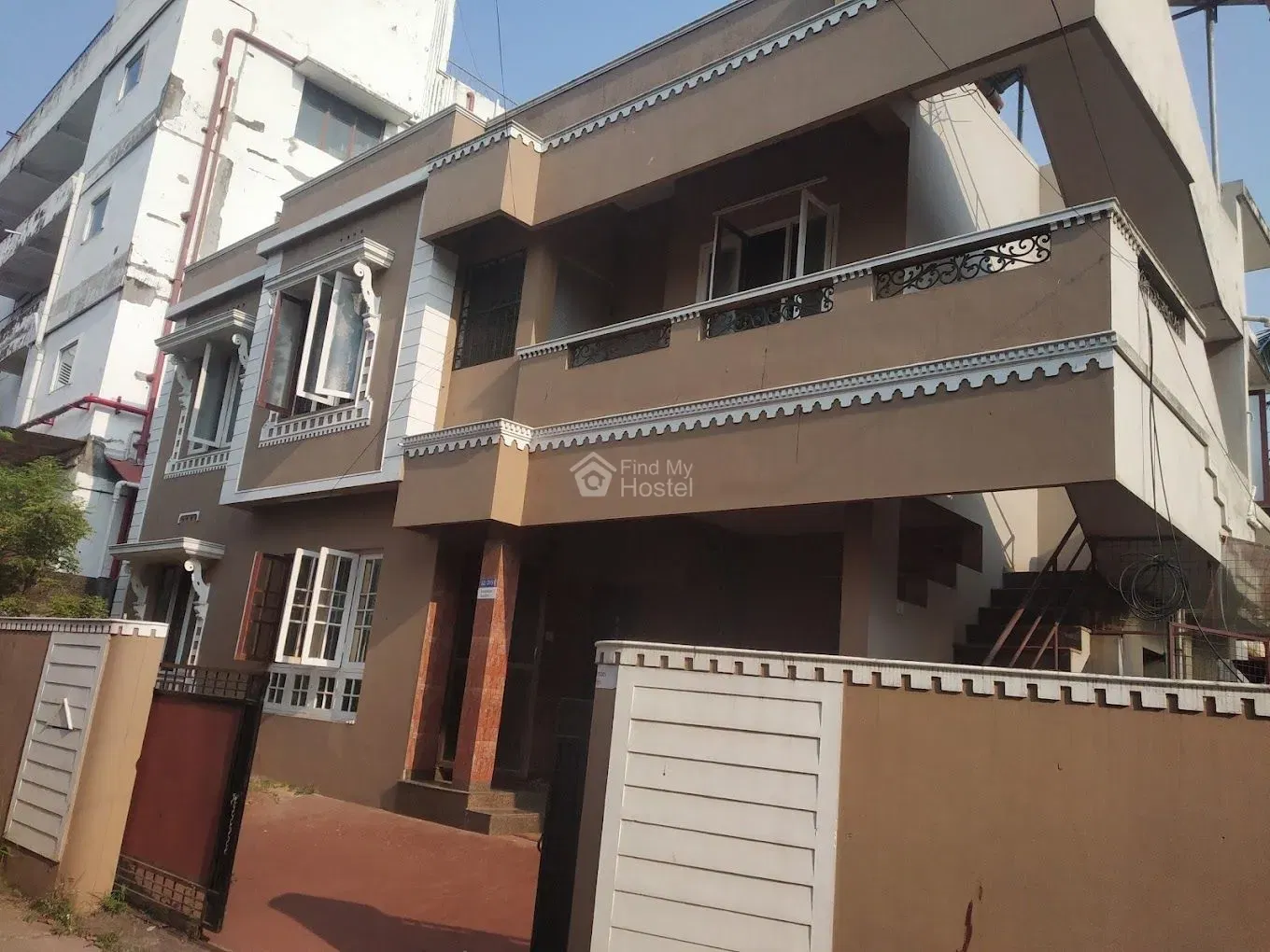 Lavender Garden ladies Hostel in Vyttila, Ernakulam — main photo