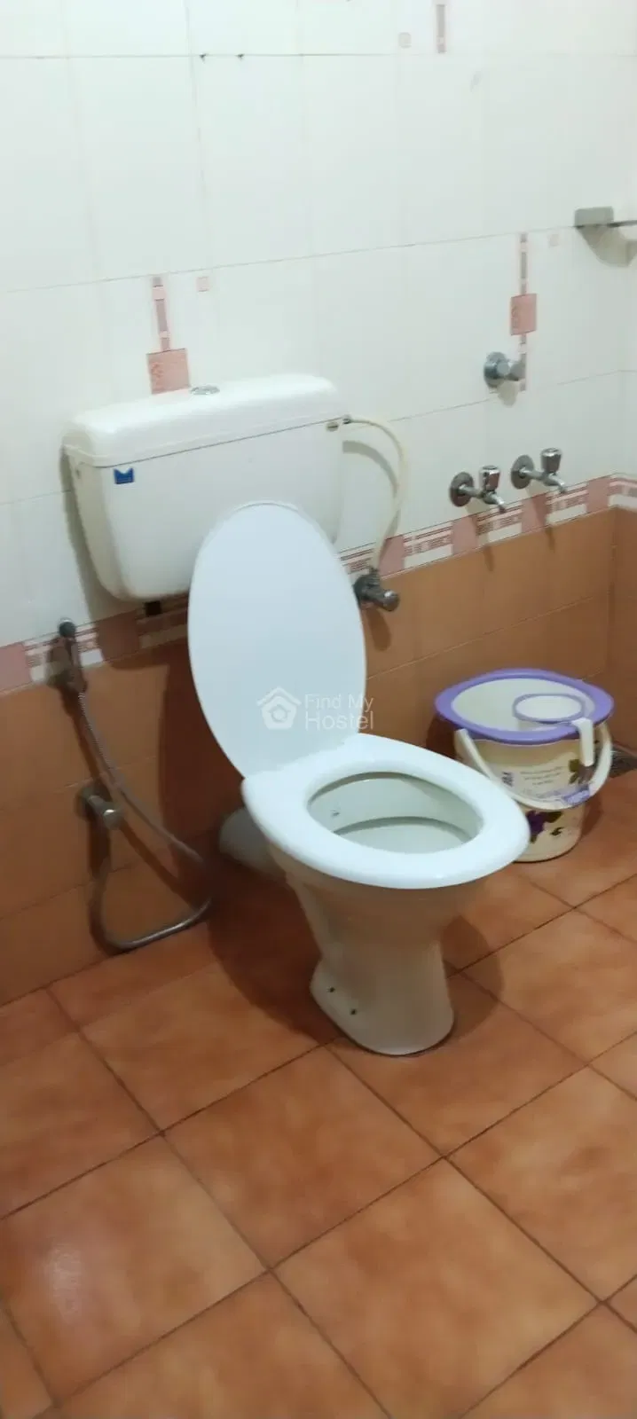 BED & BE in Edappally, Ernakulam — photo 5