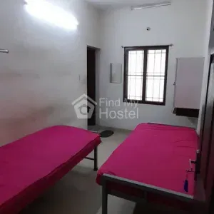Arpitha Ladies Hostel in Palarivattom, Ernakulam — photo 2