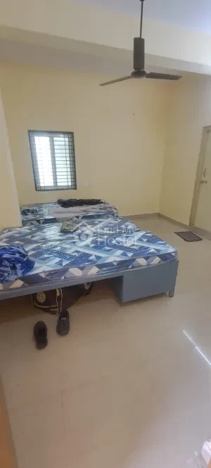 SSR Deluxe Girls Hostel image 18