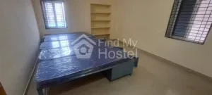 SSR Deluxe Girls Hostel image 10
