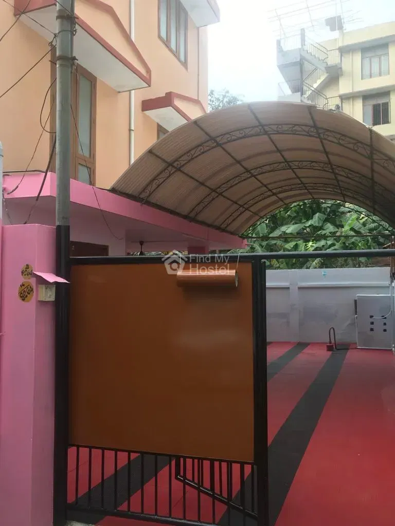 Suraksha Home stay - 1 in Pattom, Thiruvananthapuram — main photo