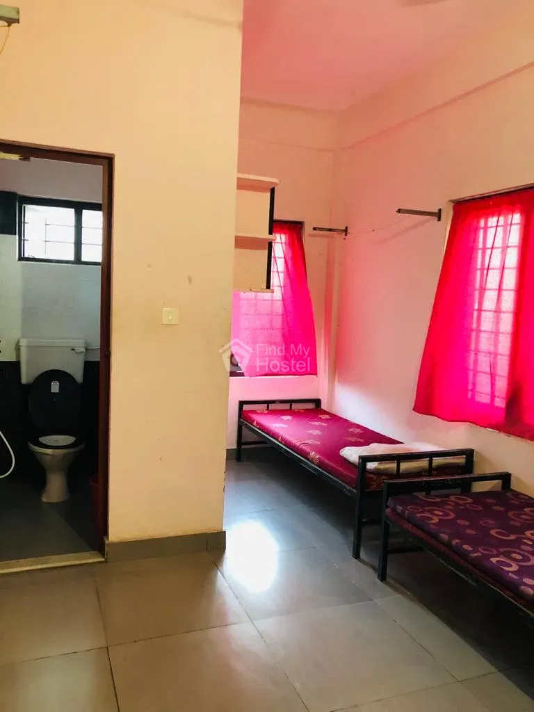 MARINA HOMES LADIES HOSTEL in Kakkanad, Ernakulam — photo 6