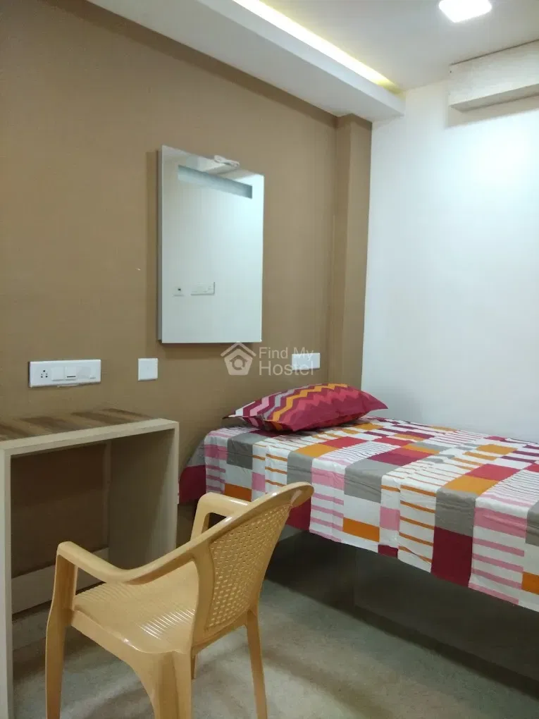 Shri Saai Accommodation - Mens Hostel in Gandhipuram, Coimbatore — photo 4