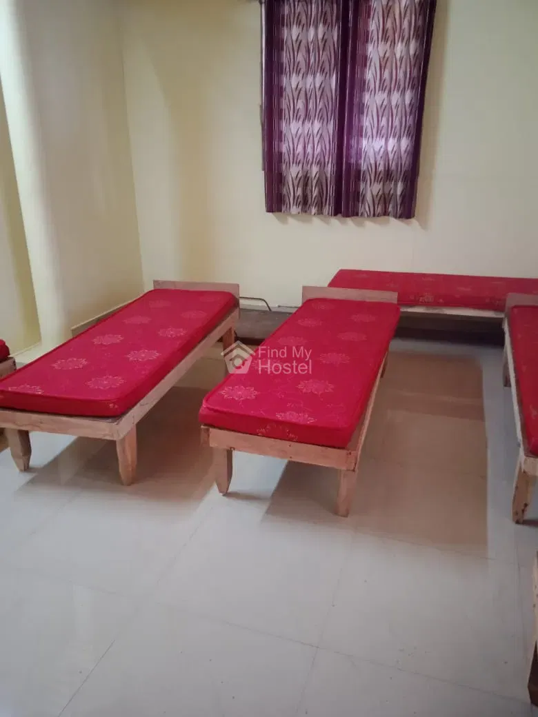 Lakshmi Ladies hostel (2) in Kadavanthra, Ernakulam — photo 4