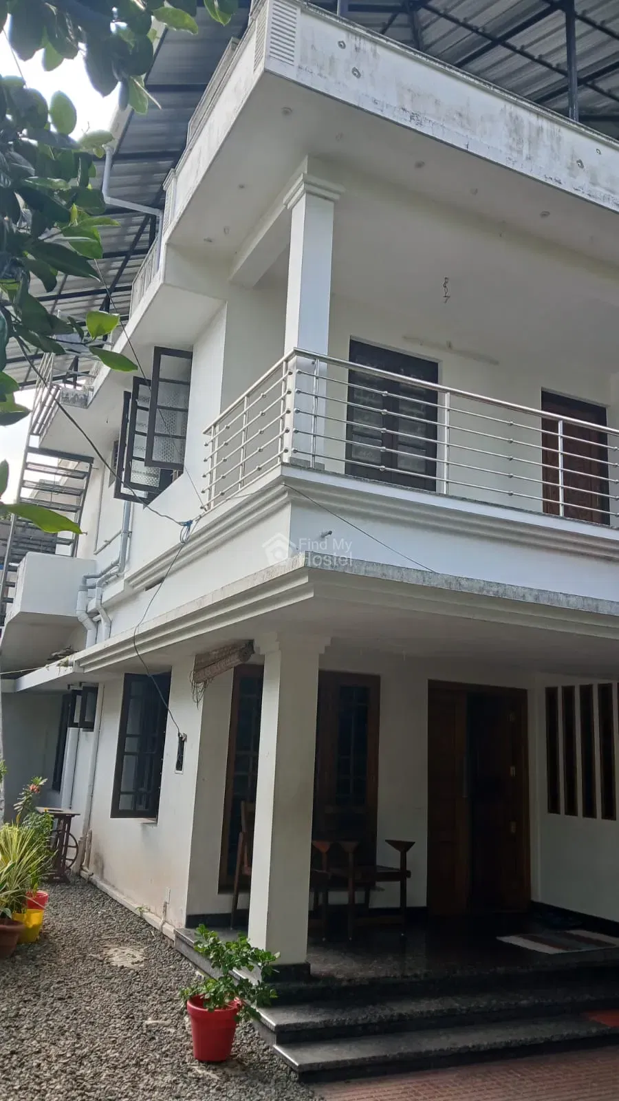 Jeemol Ladies PG in Aluva, Aluva — main photo