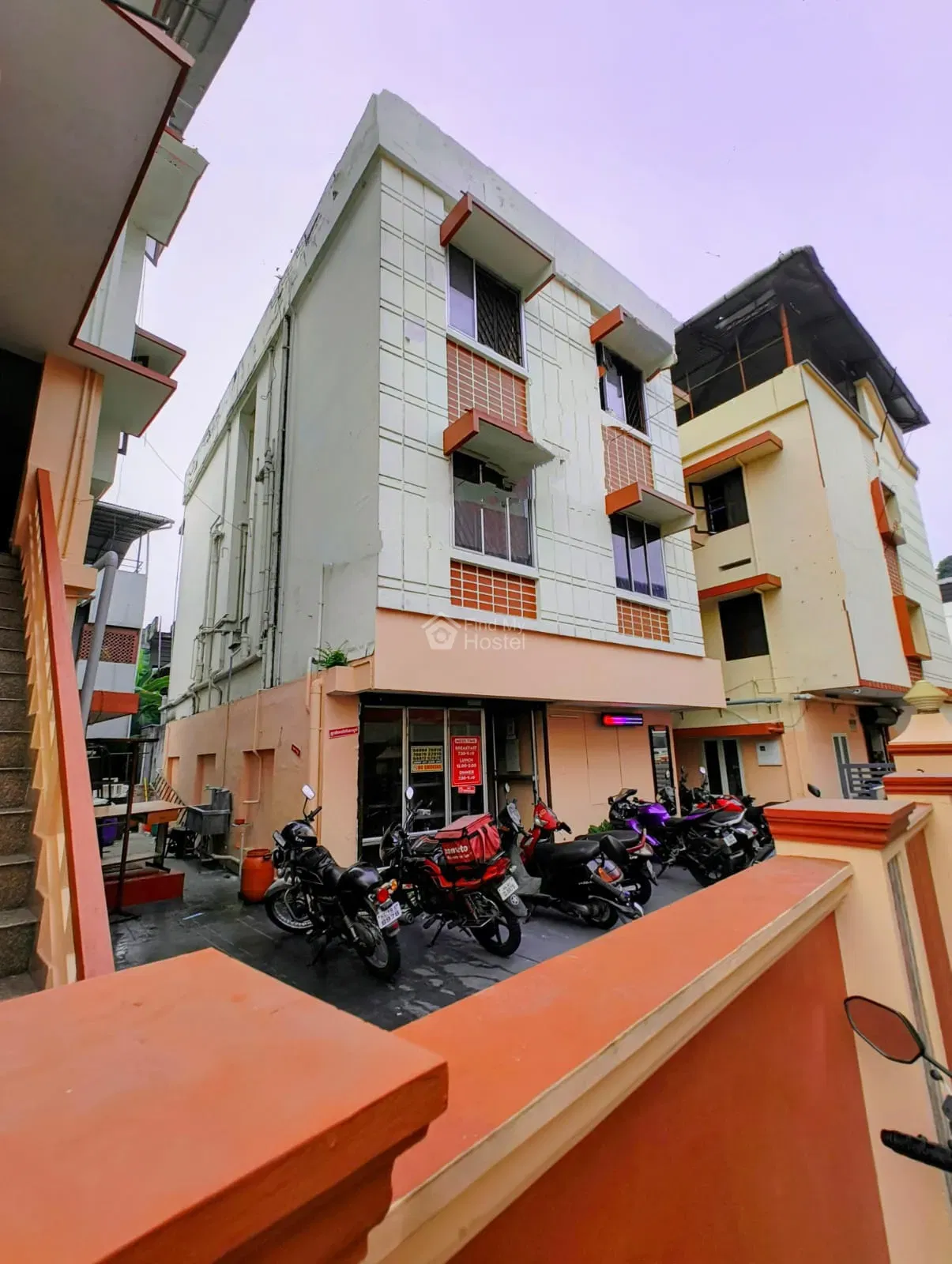 X stay gents hostel in Kacheripady, Ernakulam — main photo