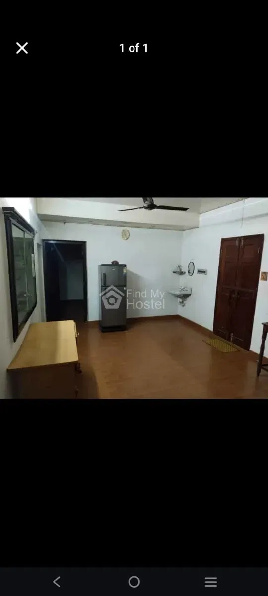 Queens Ladies Hostel in Chiyyaram, Thrissur — main photo