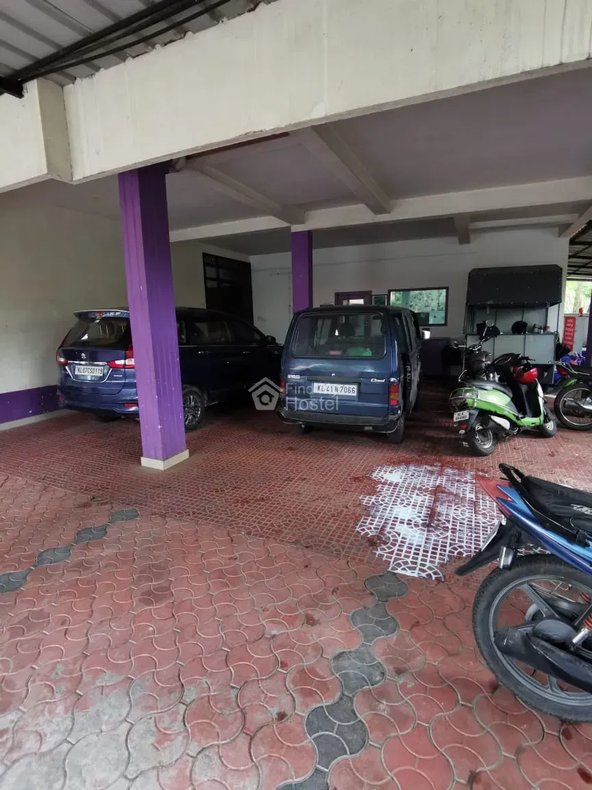 LAVENDER GARDEN GENTS HOSTEL in Kadavanthra, Ernakulam — photo 2