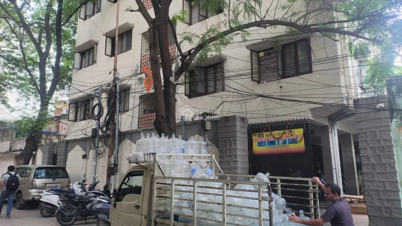 Royal Residency Boys Hostel in Somajiguda, Hyderabad — main photo