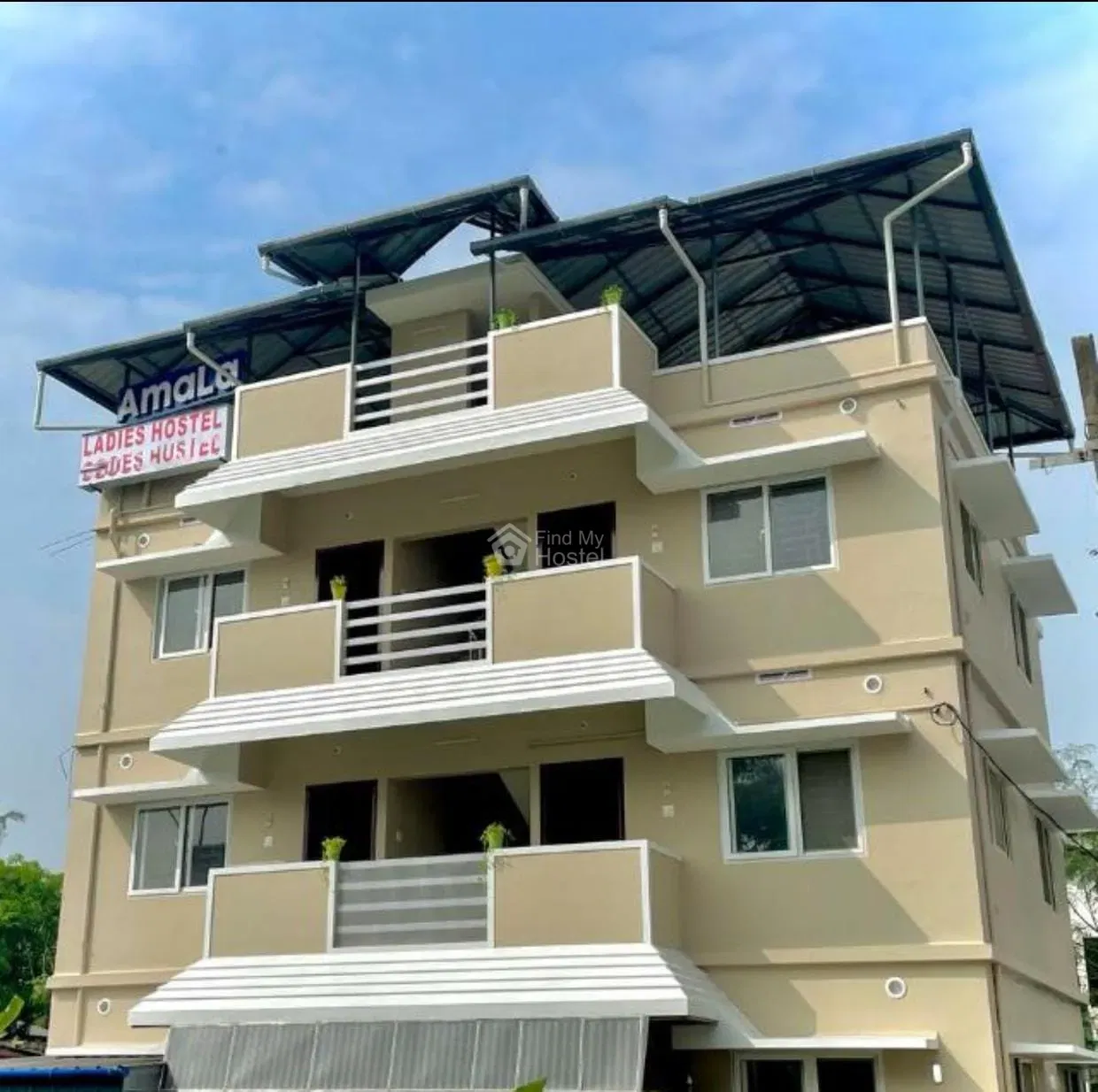 Amala Ladies Hostel in Kadavanthra, Ernakulam — main photo