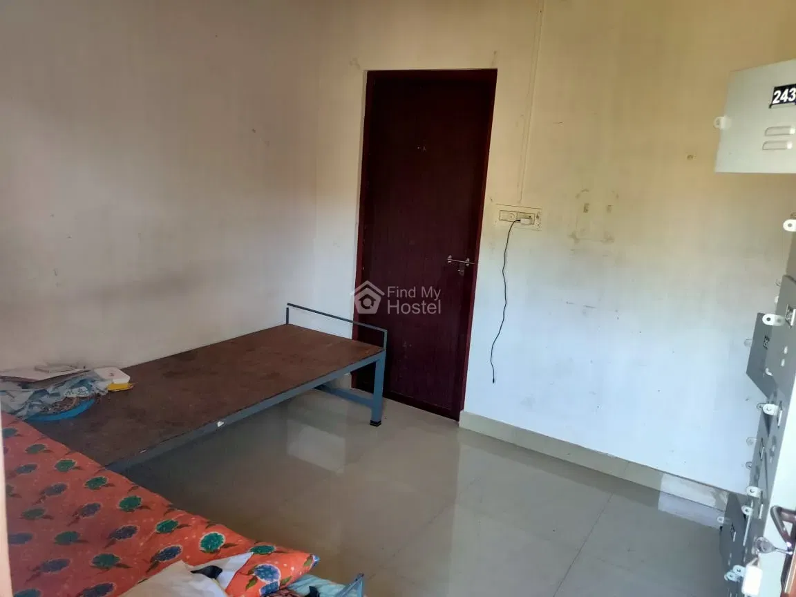 Awesome Ladies Hostel in Kalamassery, Ernakulam — photo 4