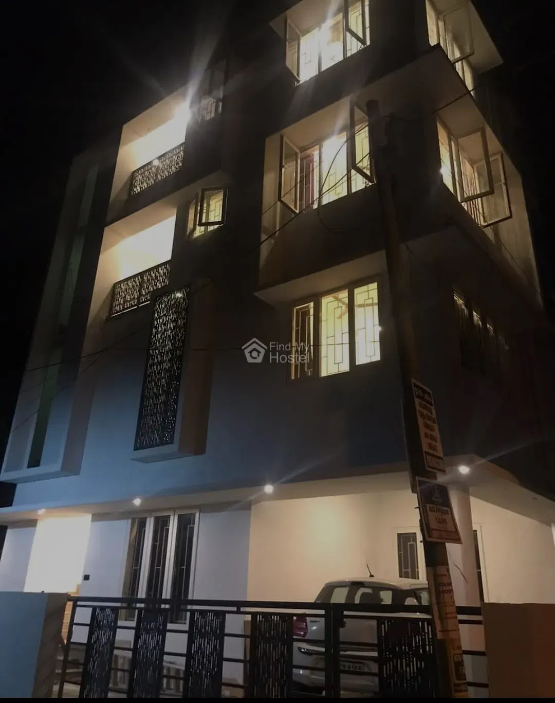 Mini's ladies pg in Thammanam, Ernakulam — main photo