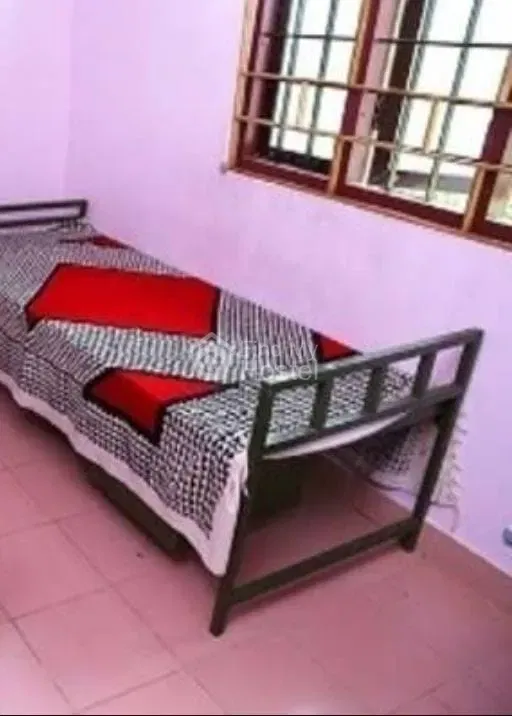 SHALOM LADIES HOSTEL in MG-Road, Ernakulam — photo 6