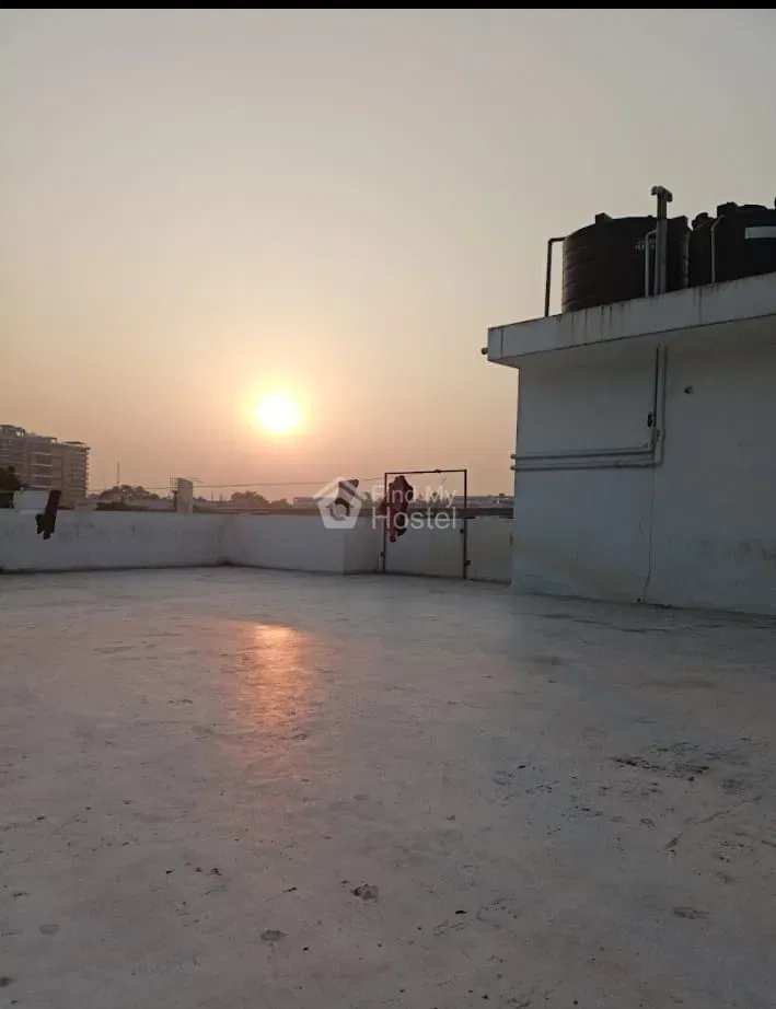 Kanjirathingal Gents Hostel in Kalamassery, Ernakulam — photo 3
