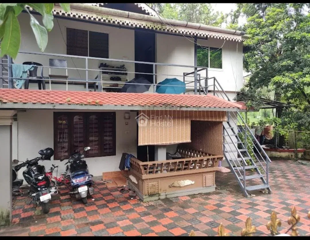Libra Ladies Pg Hostel in Kunnukara, Paravur — main photo
