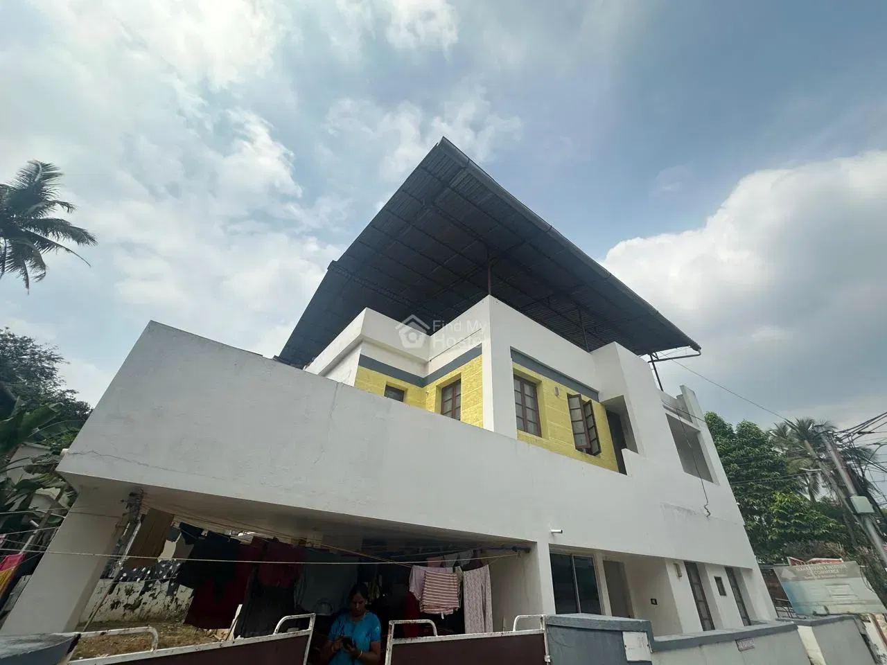 Lakshmi Ladies hostel in Kadavanthra, Ernakulam — main photo
