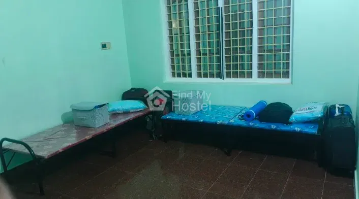 CRYSTAL LADIES HOSTEL in Palarivattom, Ernakulam — photo 7