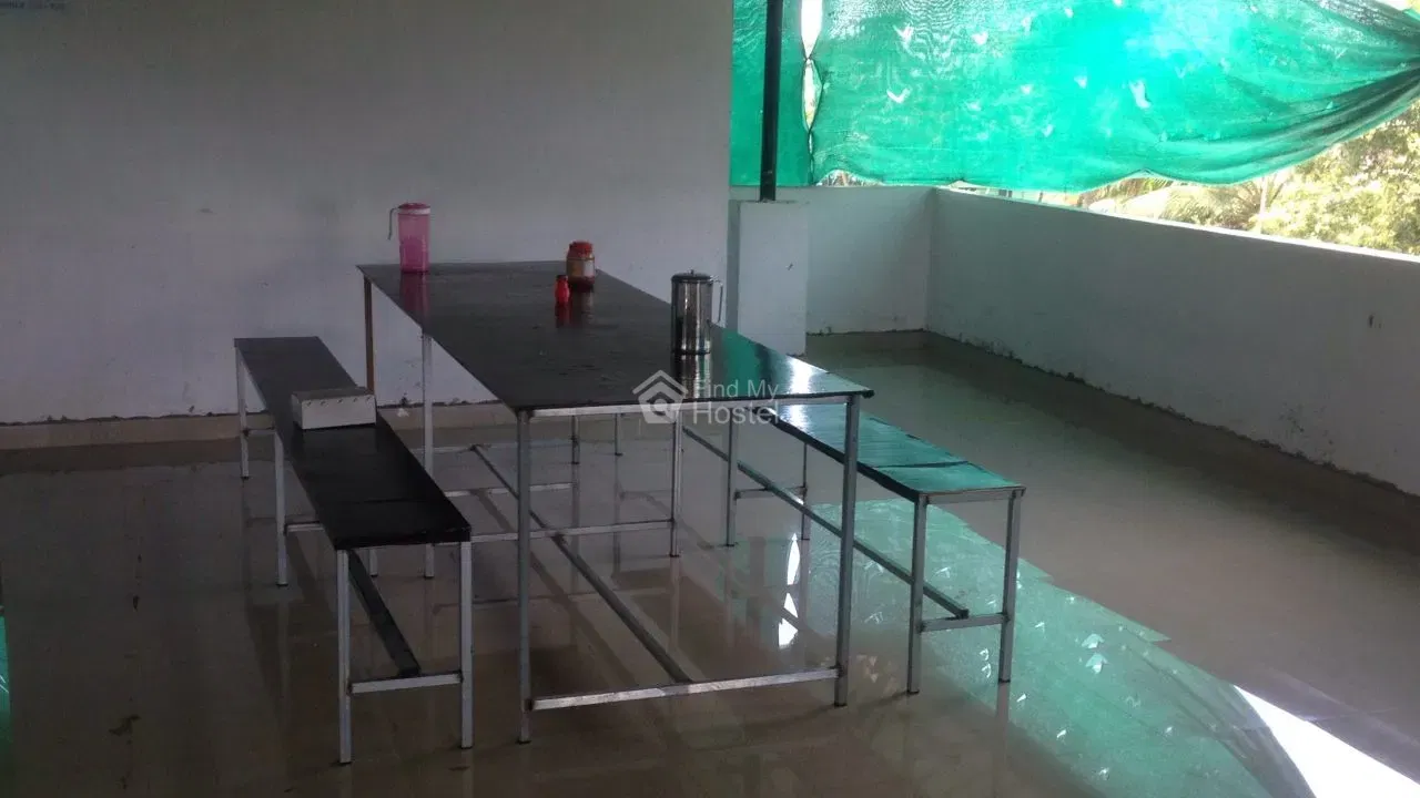 SN GENTS HOSTEL in Kadavanthra, Ernakulam — photo 6
