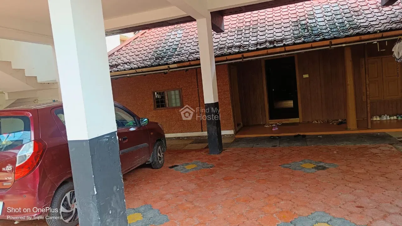 Heavenste Boys Hostel in Palarivattom, Ernakulam — photo 2