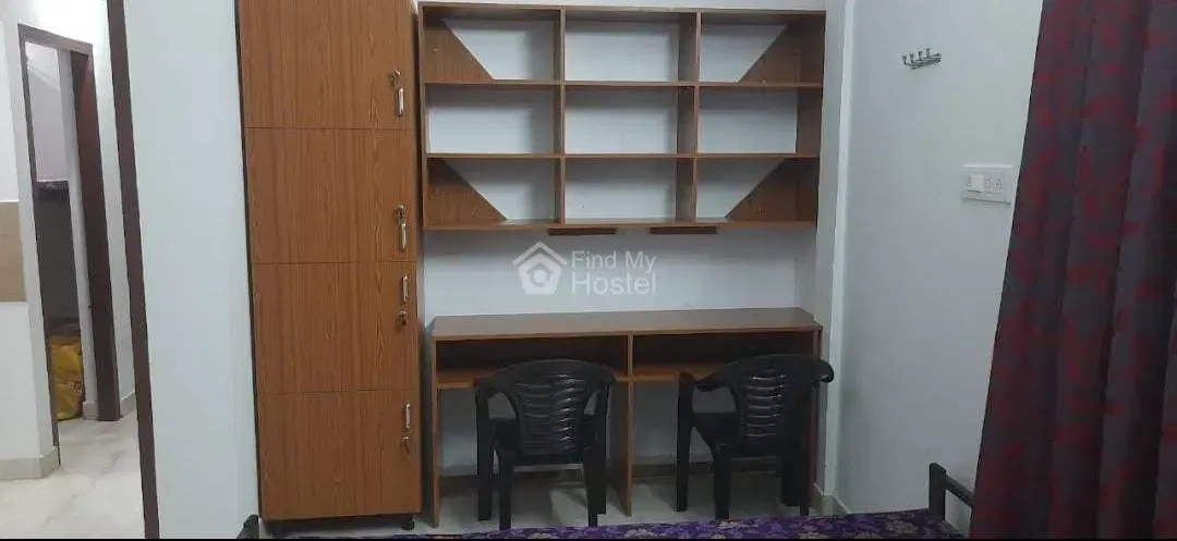MARIA'S NEST LADIES HOSTEL in Thevara, Ernakulam — photo 6